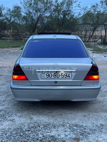 Mercedes C 180-5