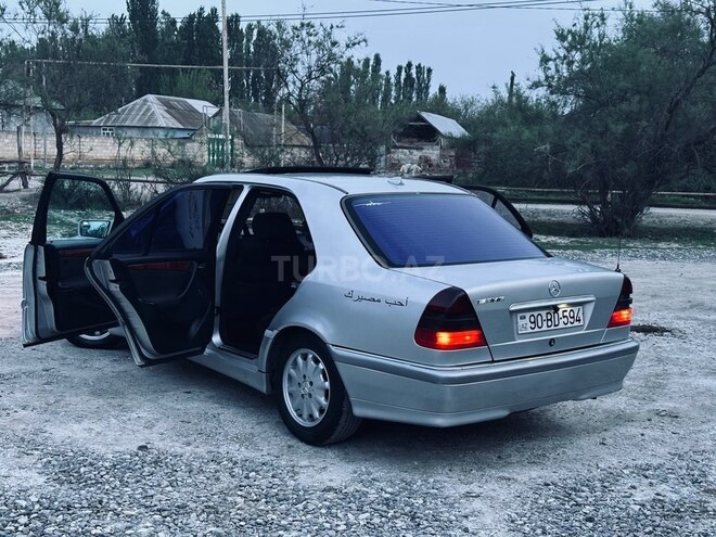 Mercedes C 180-6