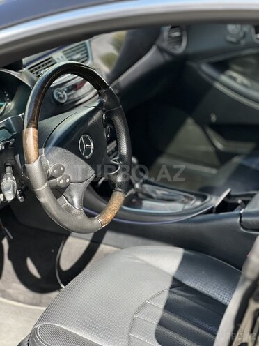 Mercedes CLS 350-12