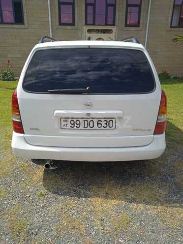 Opel Astra-2