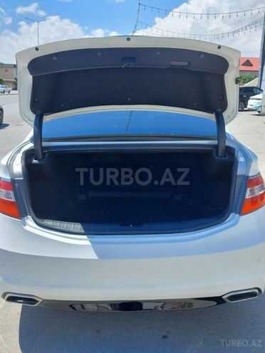 Hyundai Grandeur-12