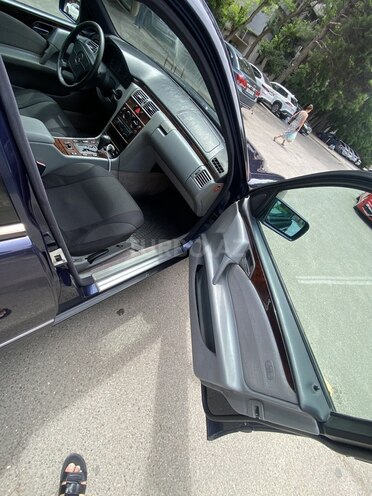 Mercedes E 200-6