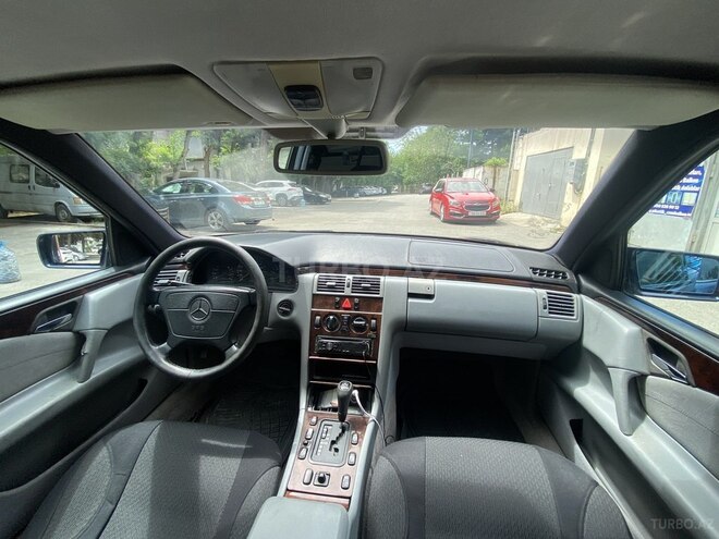 Mercedes E 200-15