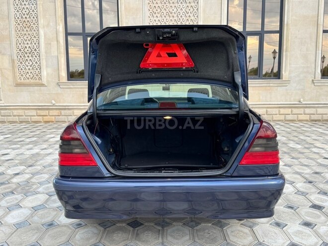 Mercedes C 180-11