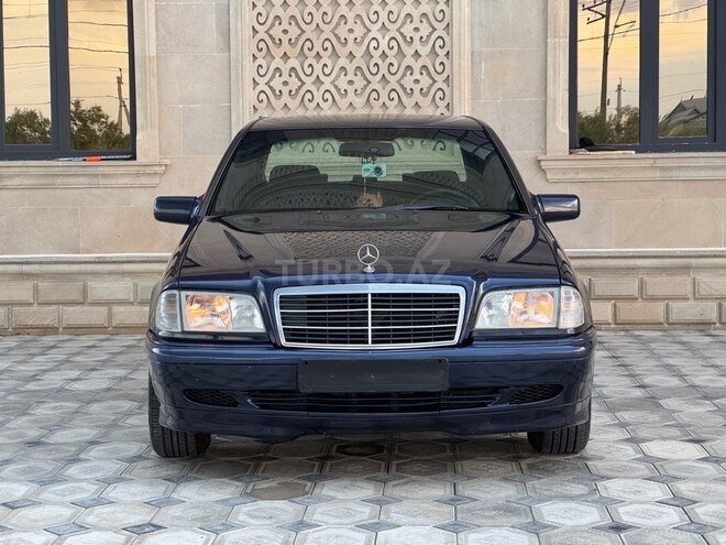 Mercedes C 180-3