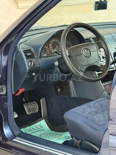 Mercedes C 180-16