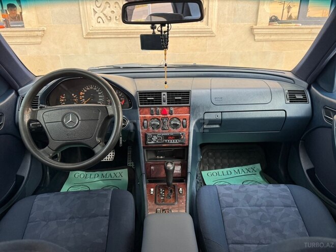 Mercedes C 180-17