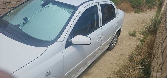 Opel Astra-3
