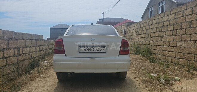 Opel Astra-4