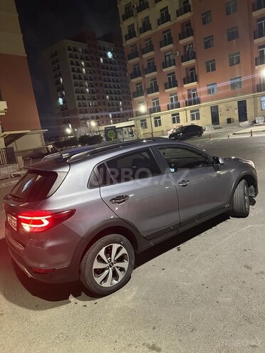 Kia Rio X-Line-3