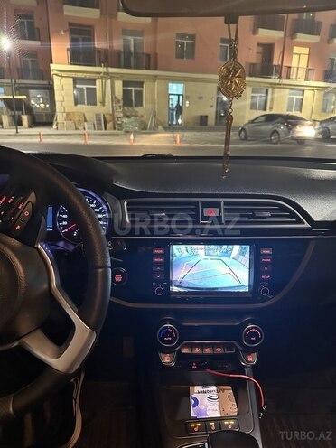 Kia Rio X-Line-15