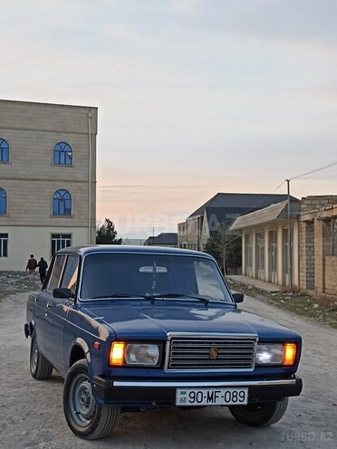 LADA (VAZ) 2107-4