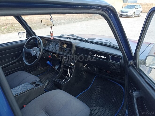 LADA (VAZ) 2107-8