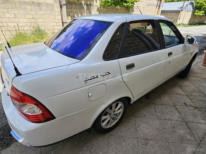 LADA (VAZ) Priora-11