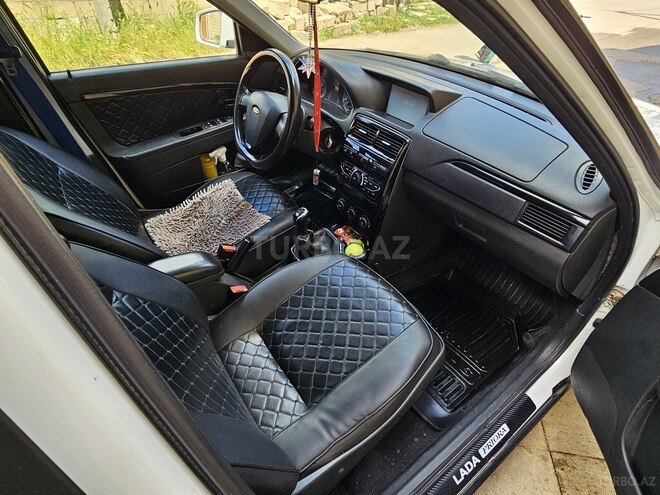 LADA (VAZ) Priora-14