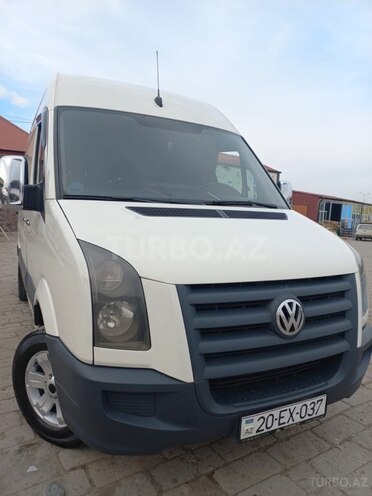 Volkswagen Crafter-1