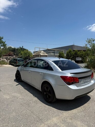 Chevrolet Cruze-5