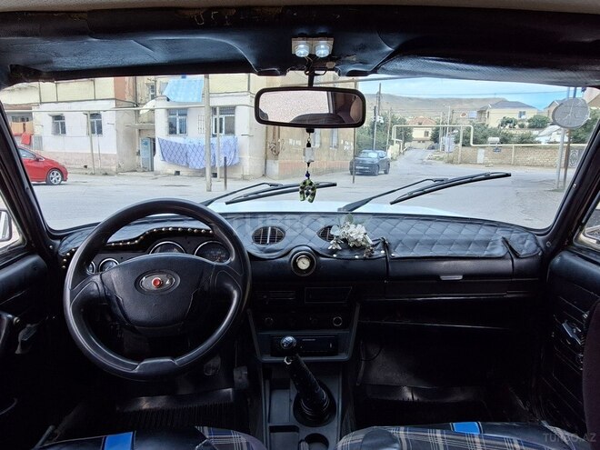 LADA (VAZ) 2106-7