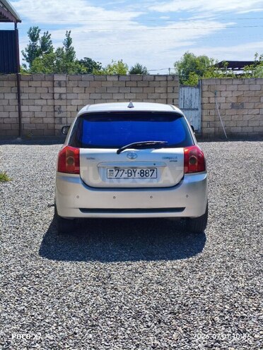 Toyota Corolla-2