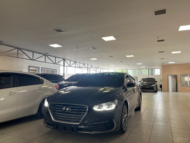 Hyundai Grandeur-1
