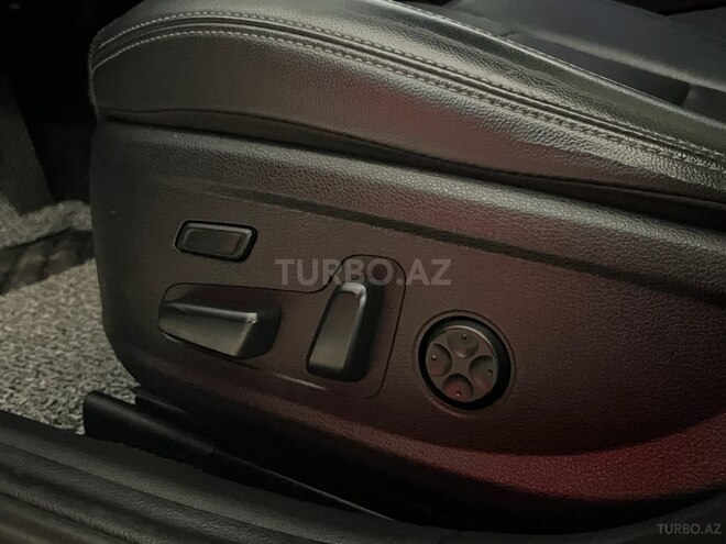 Hyundai Grandeur-23