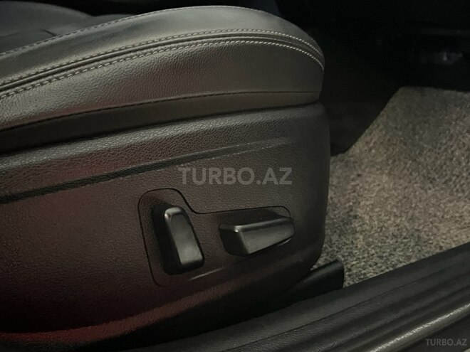 Hyundai Grandeur-25