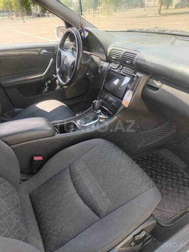 Mercedes C 200-8