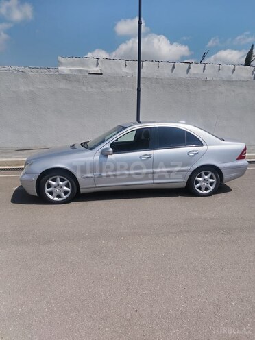 Mercedes C 200-6