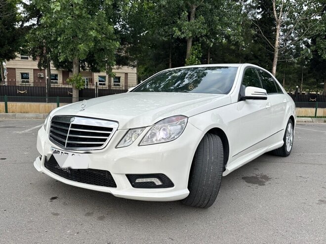 Mercedes E 350-12
