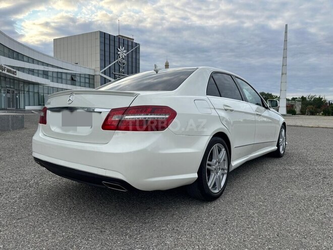 Mercedes E 350-10