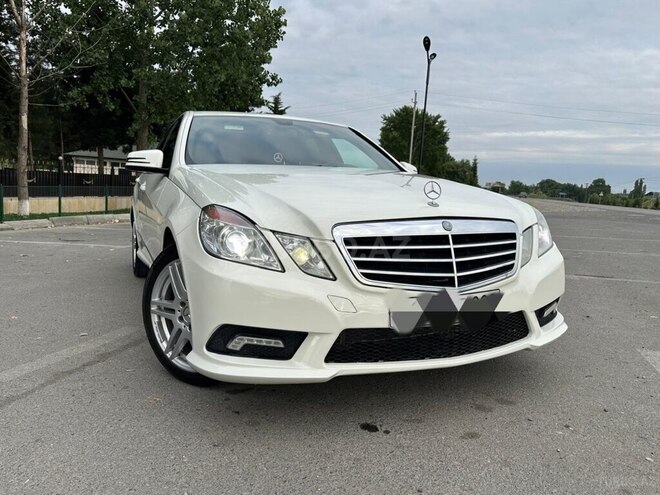 Mercedes E 350-13