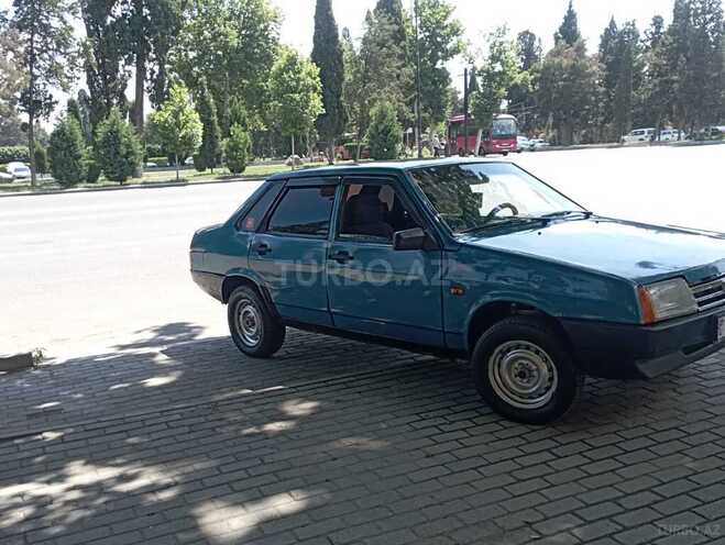 LADA (VAZ) 21099-9