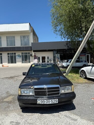 Mercedes 190-6