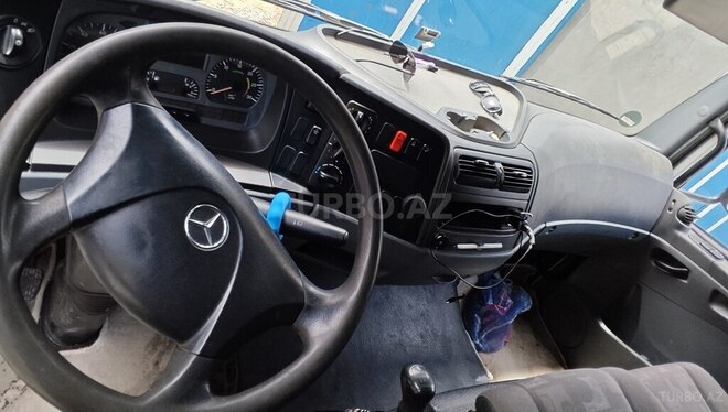 Mercedes Atego 818-11