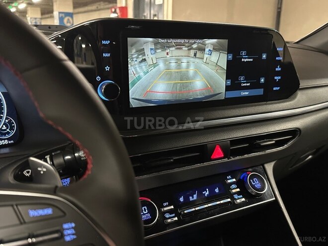 Hyundai Sonata-9
