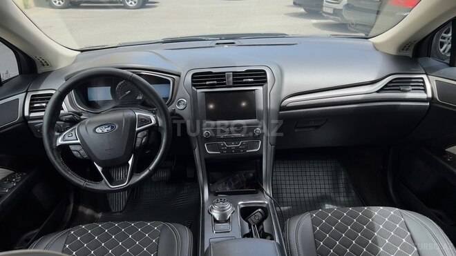 Ford Fusion (North America)-9