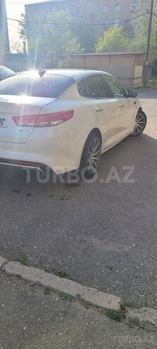 Kia K5-6