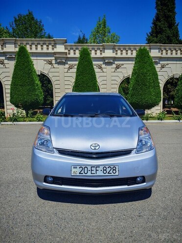 Toyota Prius-1