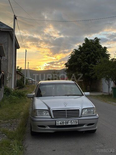 Mercedes C 240-1