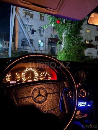 Mercedes C 240-6