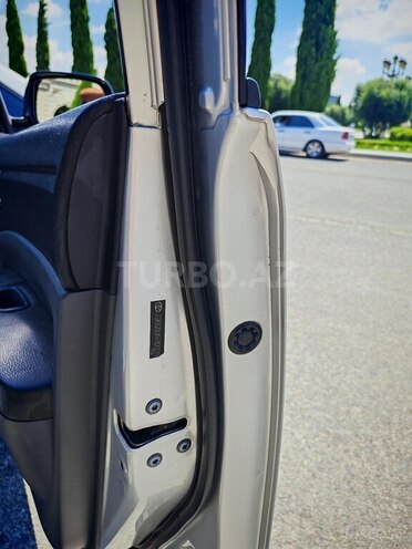 Toyota Prius-9