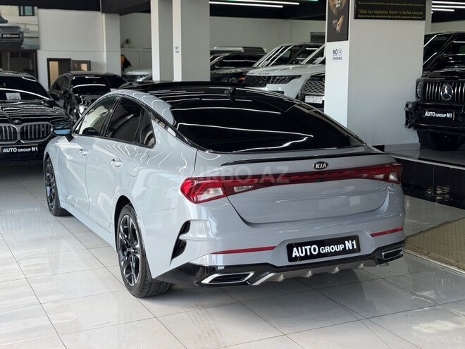 Kia K5-6