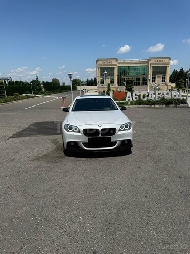 BMW 528-1