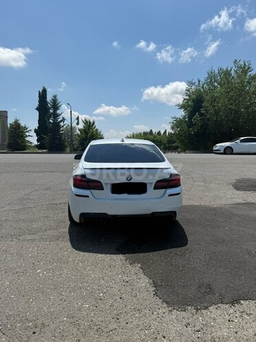 BMW 528-4