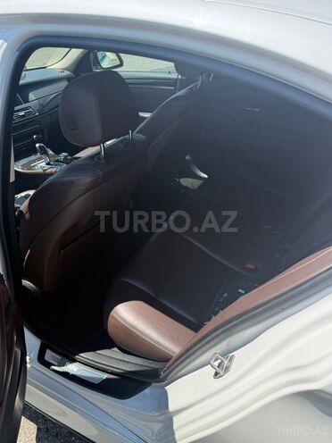 BMW 528-11