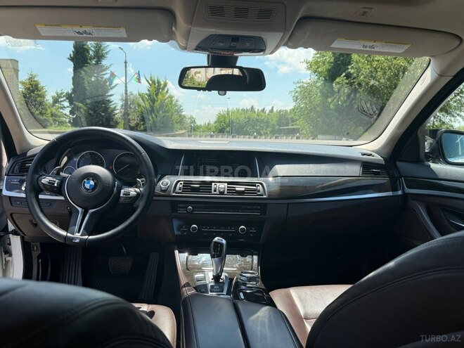 BMW 528-9