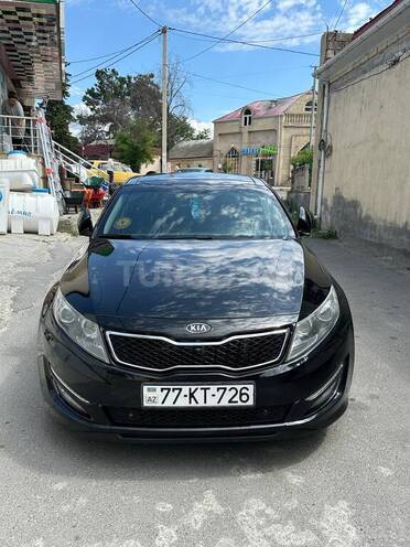 Kia K5-1