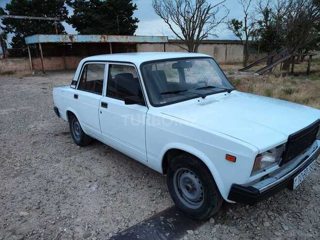LADA (VAZ) 2107-5