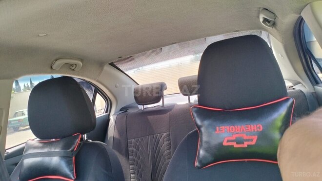 Chevrolet Aveo-3