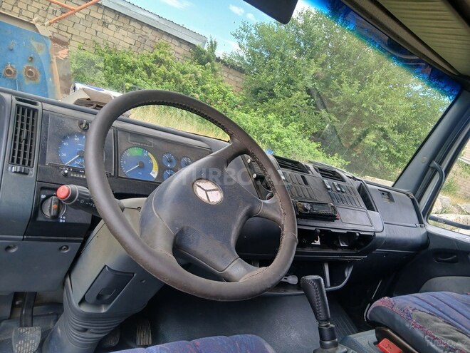 Mercedes Atego 815-3